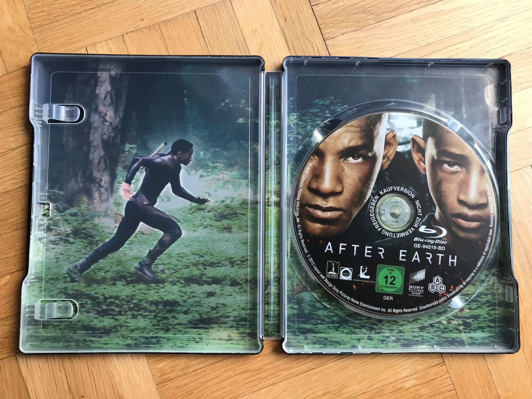 Tutti i DVDs: After Earth - Steelbook - Blu-ray – Nuovo (secondo la descrizione) da Zürich venduto da Malcom 1
