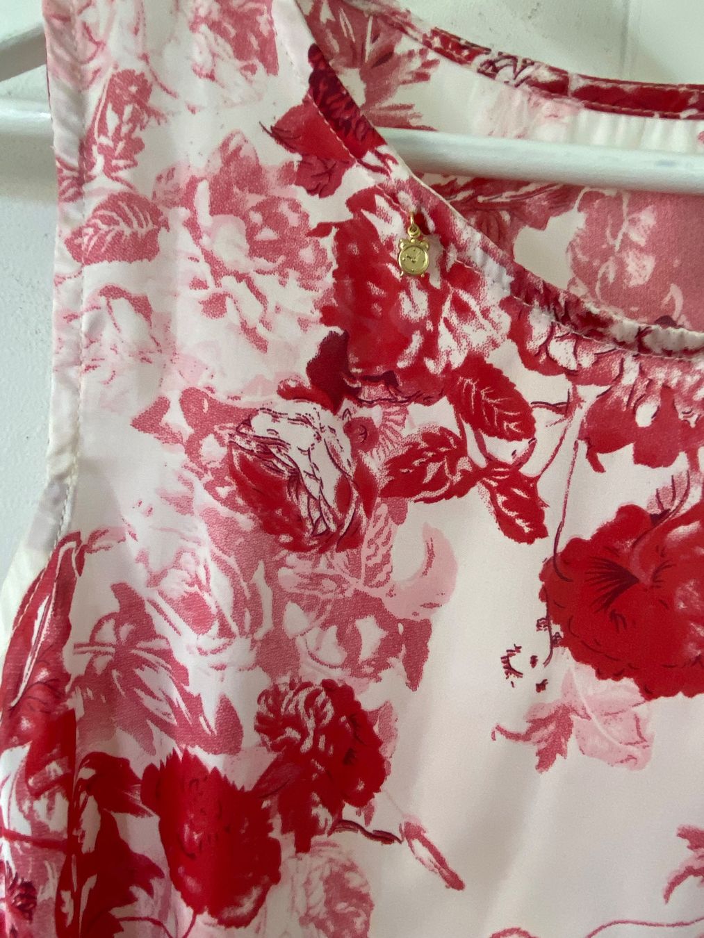 Tops: Damen Top Blumenmuster Weiss Rot – Neu (gemäss Beschreibung) aus Oberrieden von mar_8vmz 6