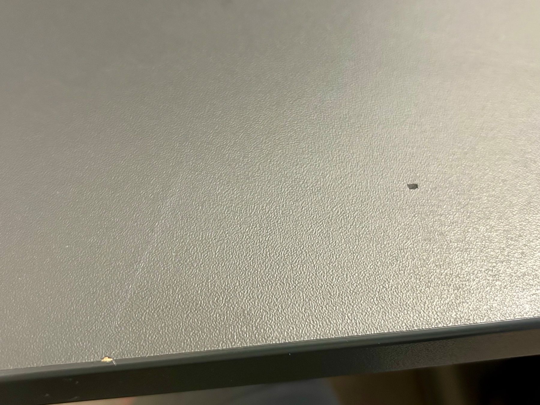 Pfister Tische: Table métallique – Gebraucht aus Genthod von daz_world 2