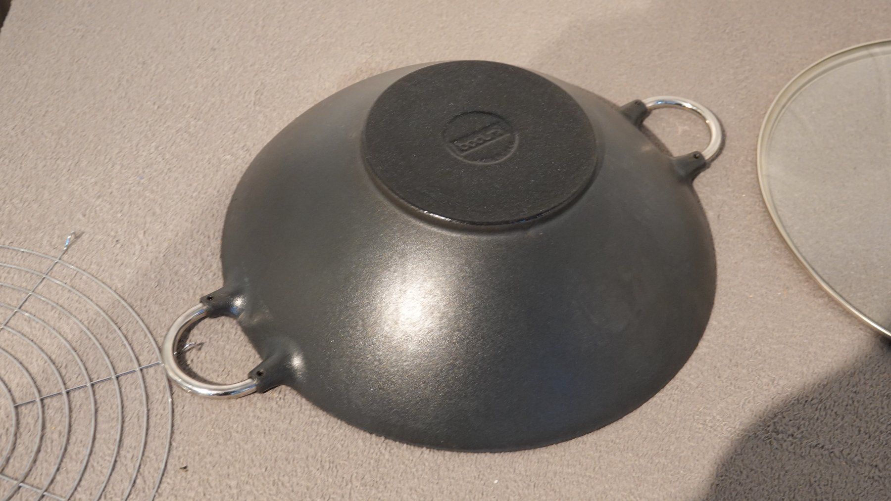Bodum Pfannen: Gusseisen WOK Bodum – Gebraucht aus Niederrohrdorf von Voase 2