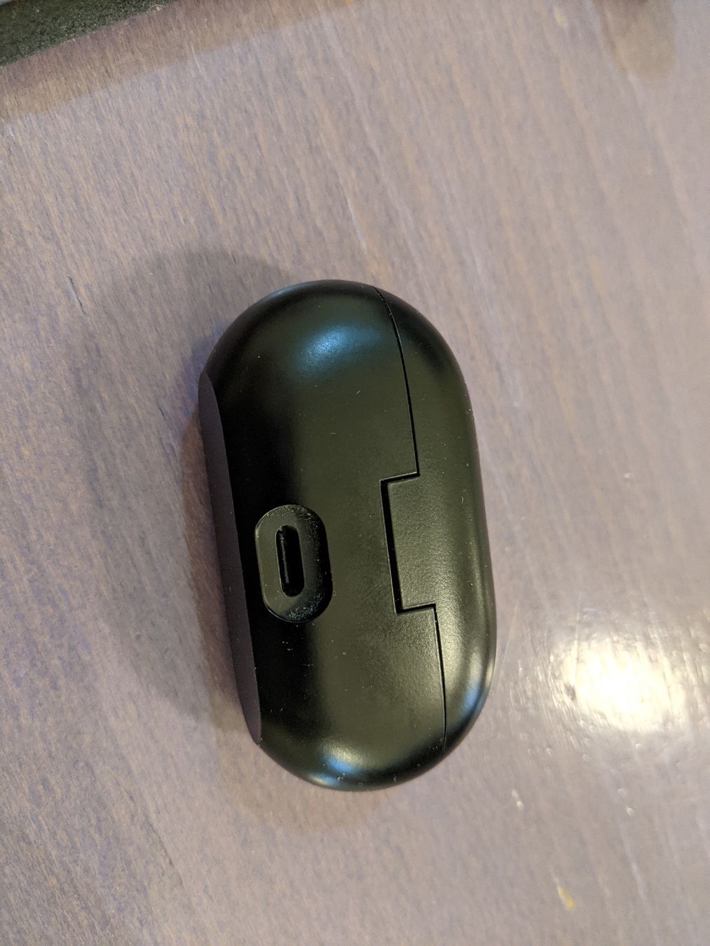 Beats Cuffie: Beats Solo Buds A3152 Ladecase  – Usato da Flawil venduto da rcnkr 4