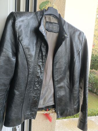 Giacca di pelle Ashy London - Stile e qualità! 47