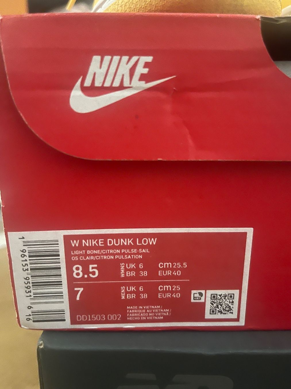 Nike Herrenschuhe: Nike Dunk Low - light bone/citron pulse/sail – Gebraucht aus Fahrweid von meded 4
