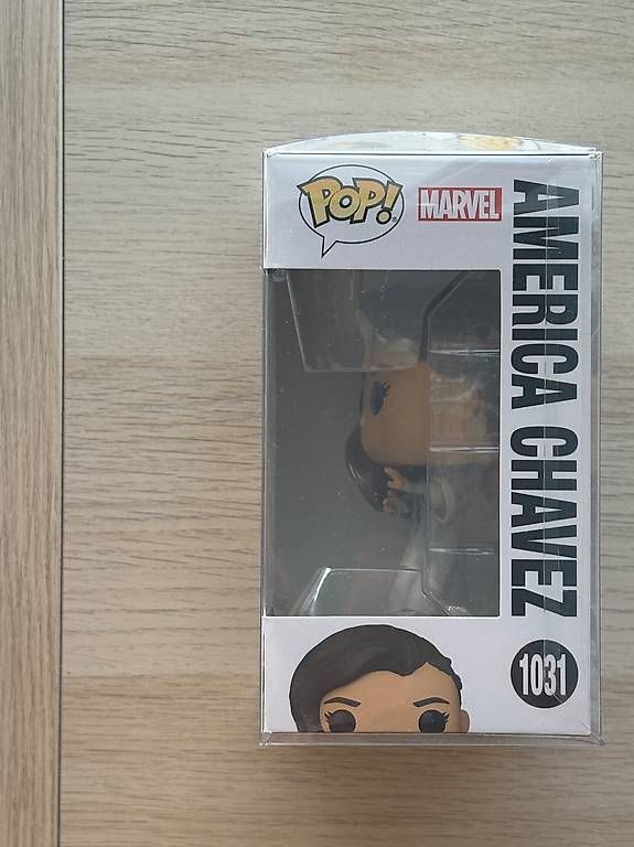 Statuette: Funko Pop! America Chavez #1031 – Usato da Sorengo venduto da ecopop 3