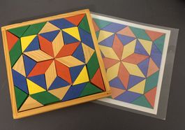 BUNTES *HOLZ - PUZZLE* MIT VORLAGE/15.5X15.5/H 2.5CM/VOLLST.