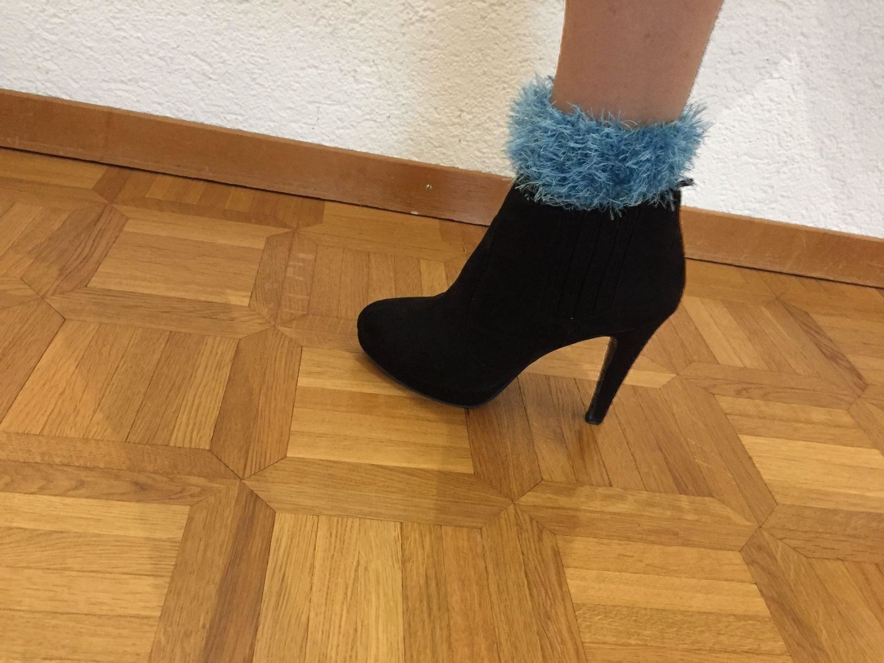 Socken: Socken handgestrickt ca. Gr. 38, 39 – Neu und originalverpackt aus Volketswil von cinicini