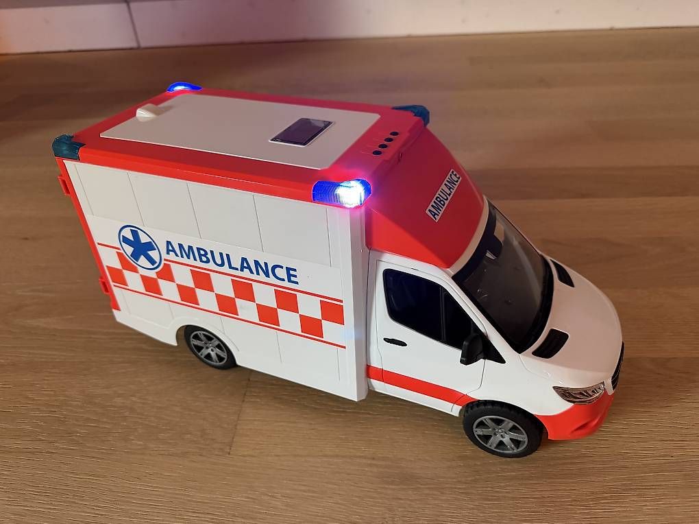 Giocattoli: Ambulance Mercedes Benz Bruder – Usato da La Rippe venduto da jpu_z5ql