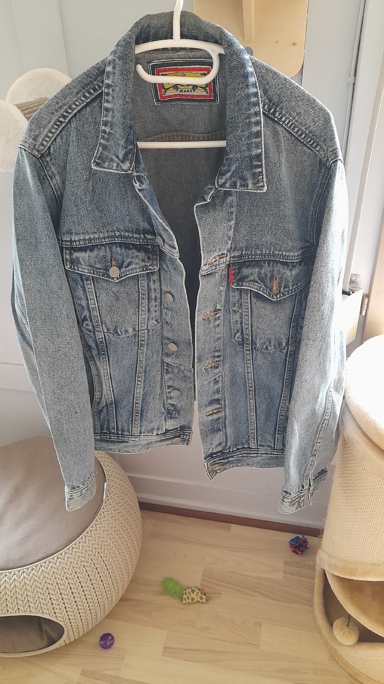 Giacche: Jeansjacke gr. M Trailer – Usato da Nesslau venduto da Churfirsten08
