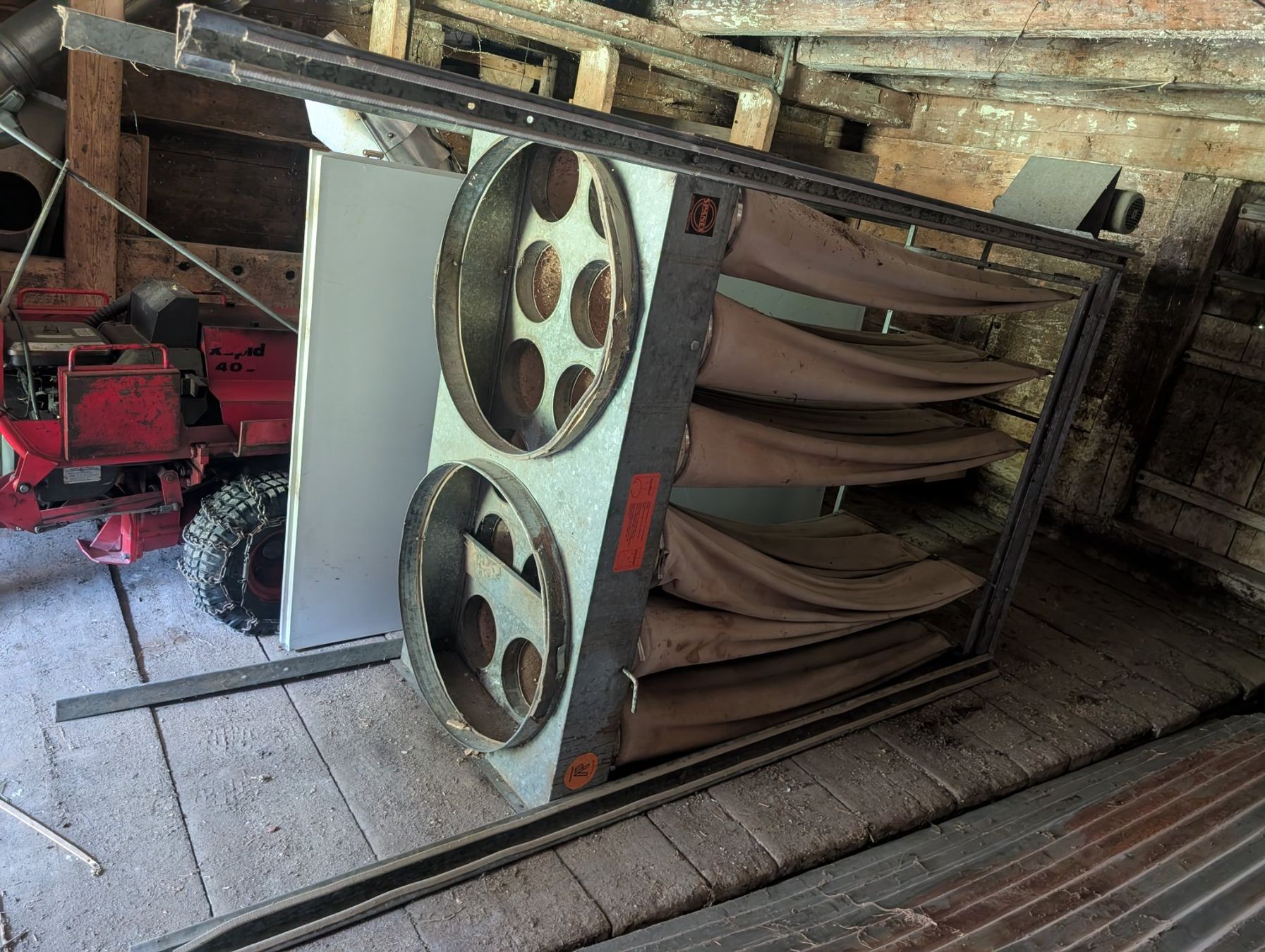 Tutte le macchine: Absauganlage mit rüttelmotor – Difettoso da Feutersoey venduto da jag_65tw