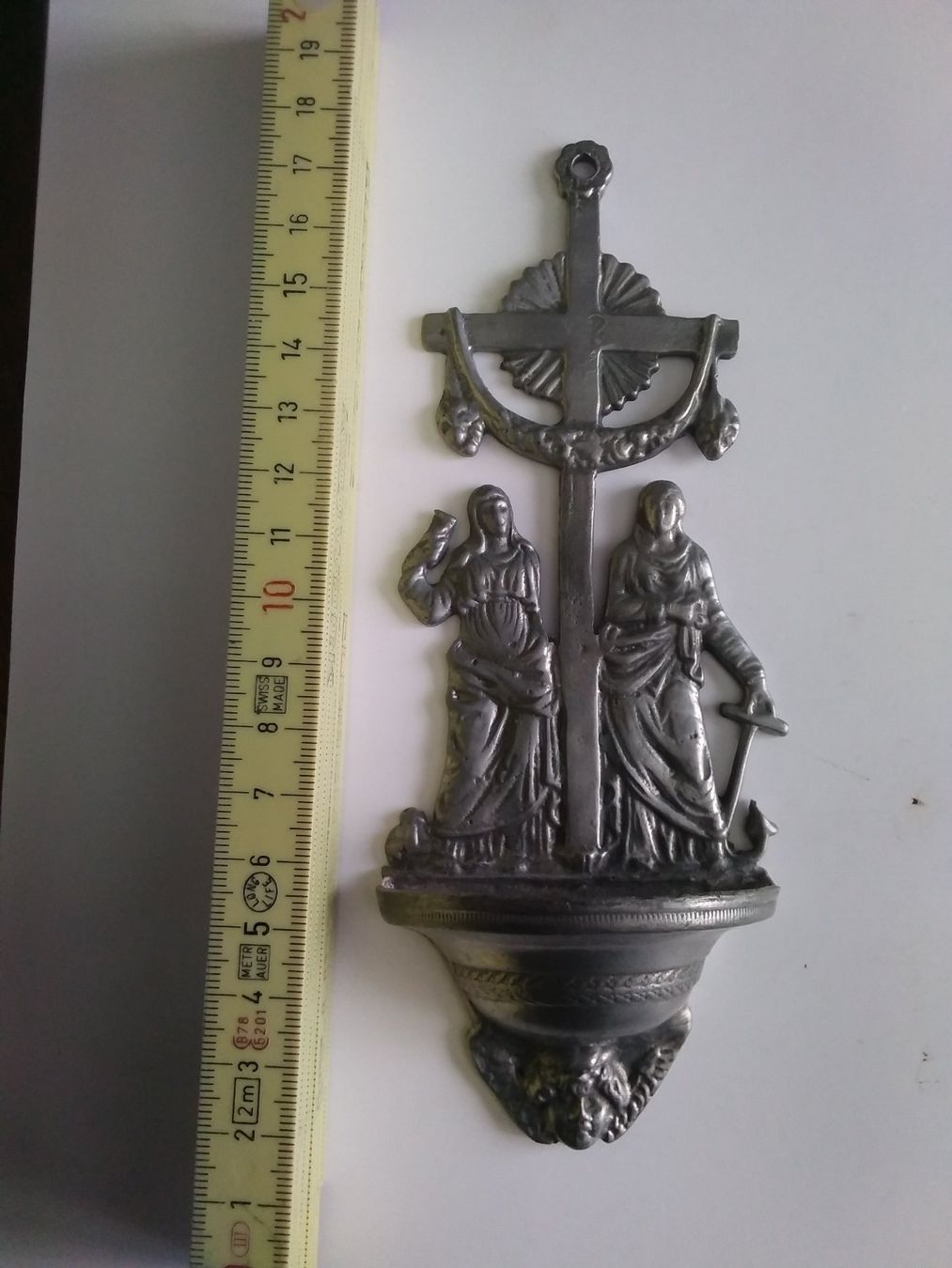 Statuette: Weihwassergefäss Zinn – Usato da Appenzell venduto da lama19 1