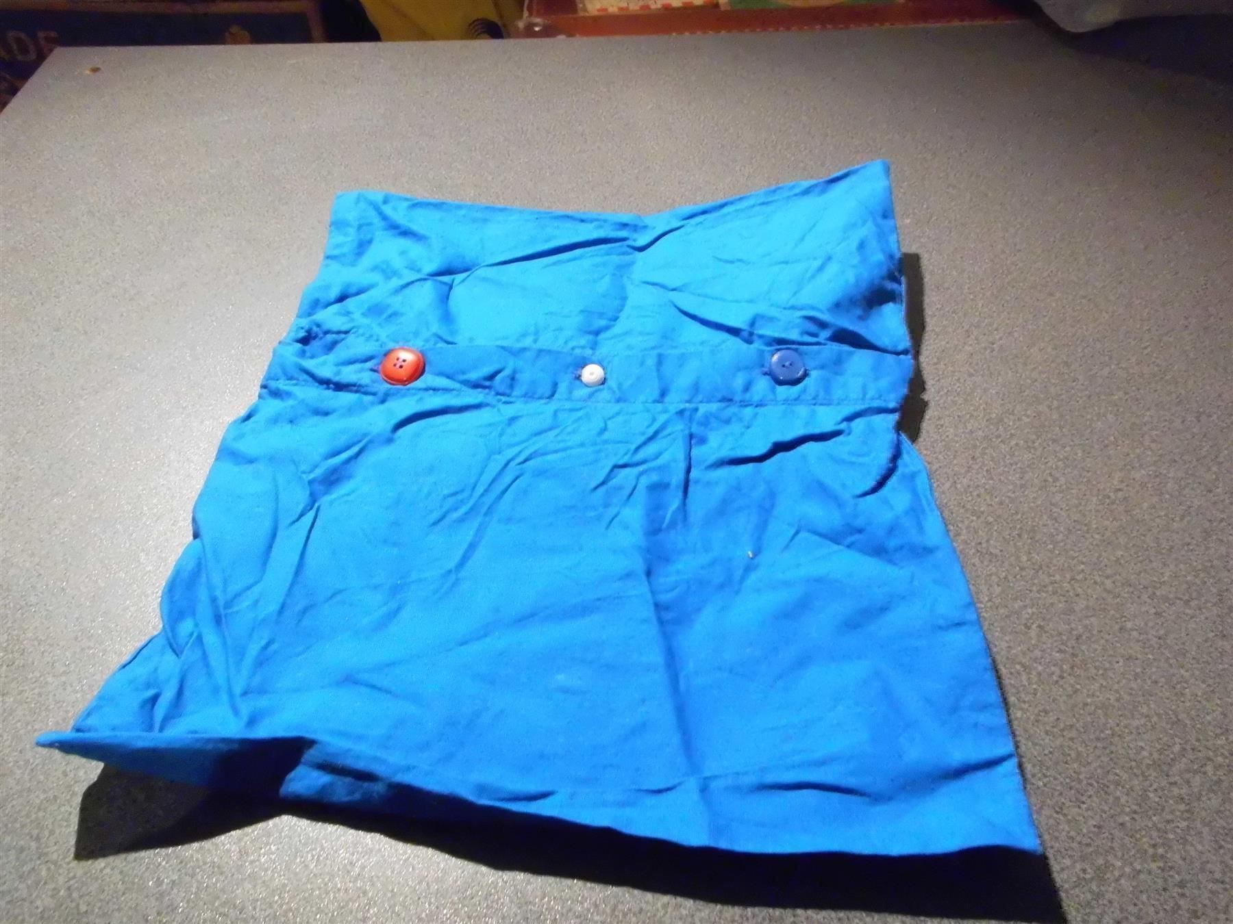 Bettwäsche: Kissenbezug blau, Schweizer Kreuz – Gebraucht aus Zürich von Motzkuh 1