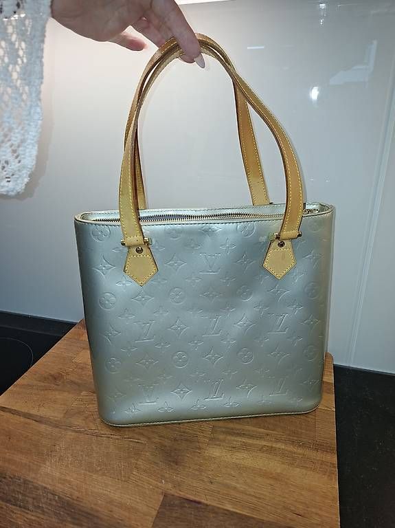 Borse da donna: LOUIS VUITTON HOUSTON  – Usato da Meinisberg venduto da MartinaM1972