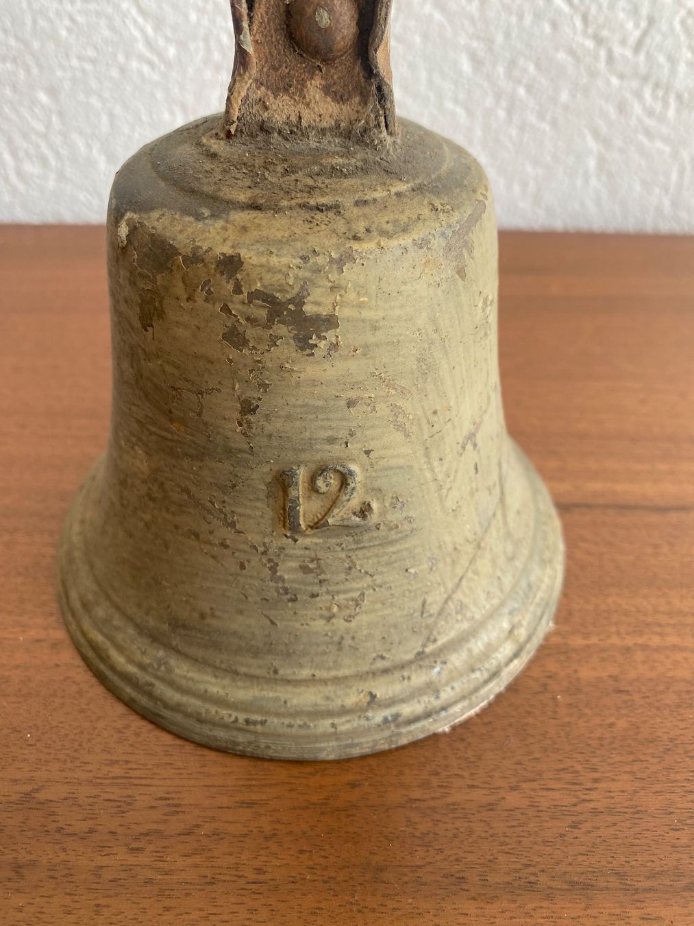 Campanacci mucche: Antike Glocke mit lautem Klang – Usato da Burgdorf venduto da gre_2ftz 1