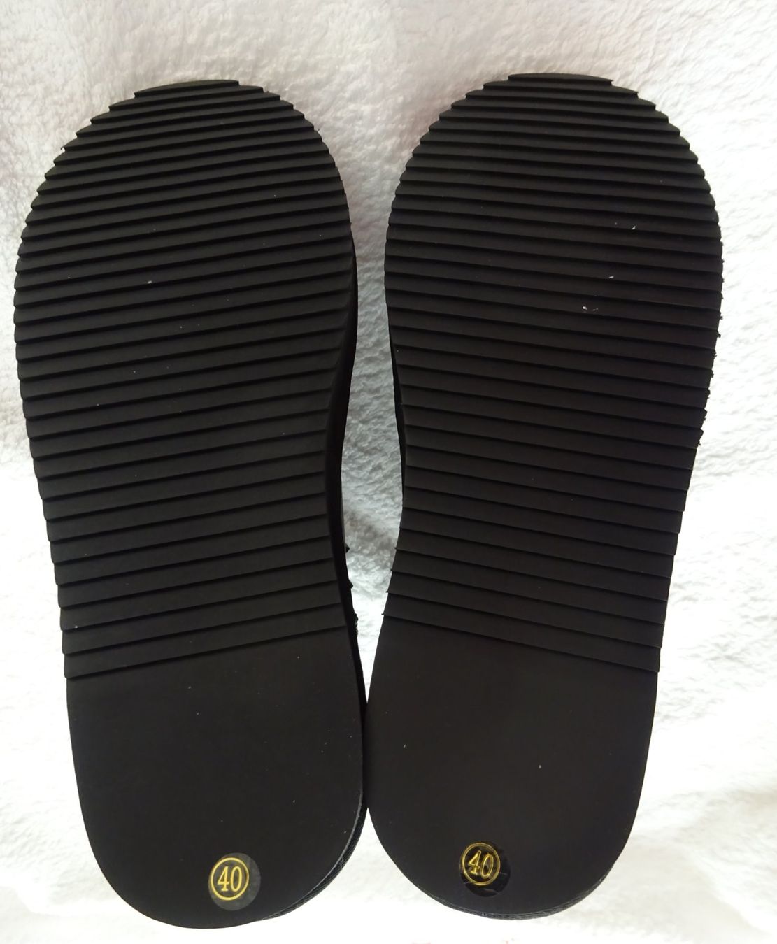 Ugg Herrenschuhe: John Richmond BELLISSIMI, COMODE e CALDE UGG n. 40 IT – Neu und originalverpackt aus Bissone von vis_lpp9 6