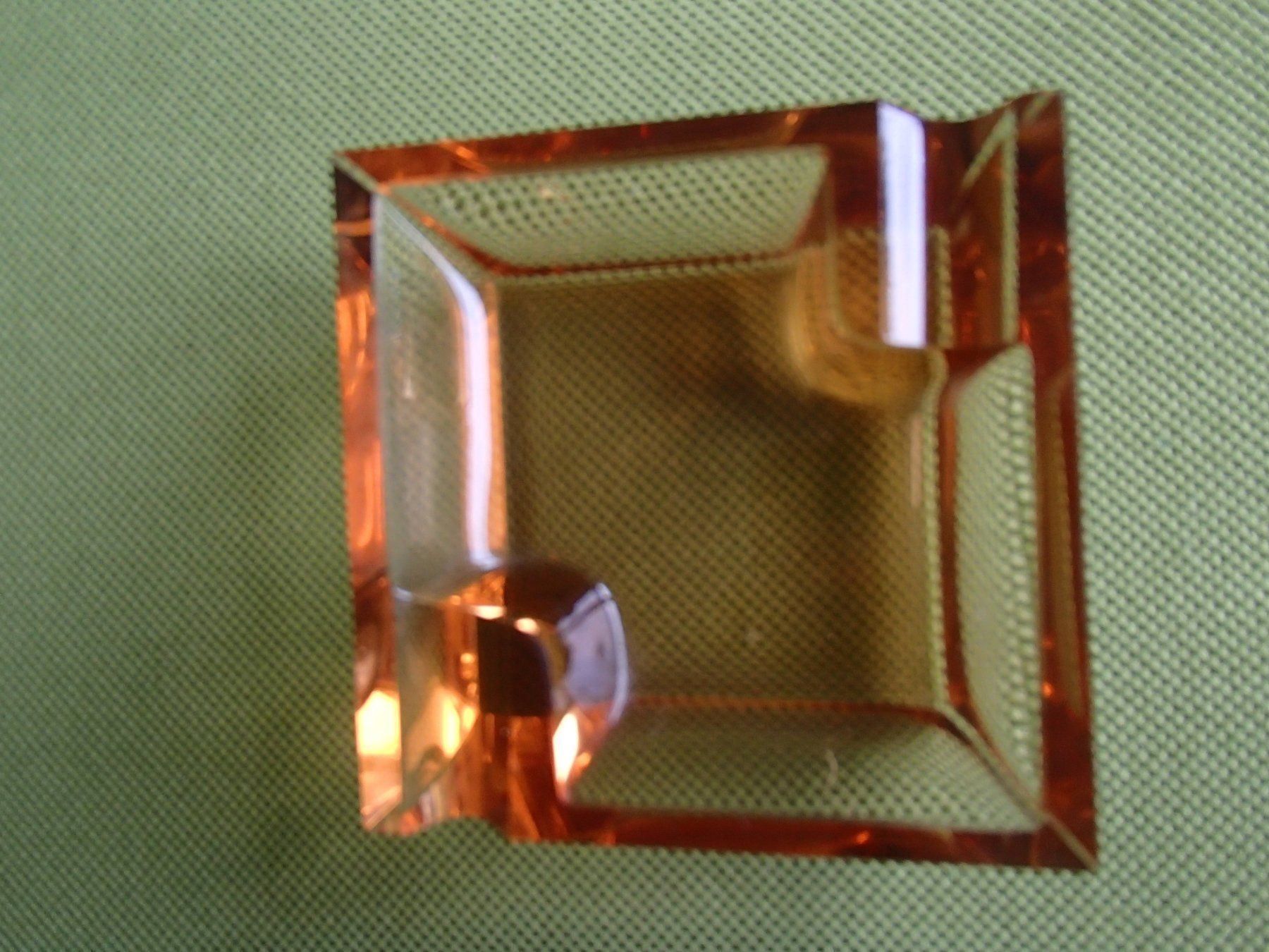 Portacenere: Amber Glas Aschenbecher auf versilbertem Teller – Usato da Schöfflisdorf venduto da pullux 5
