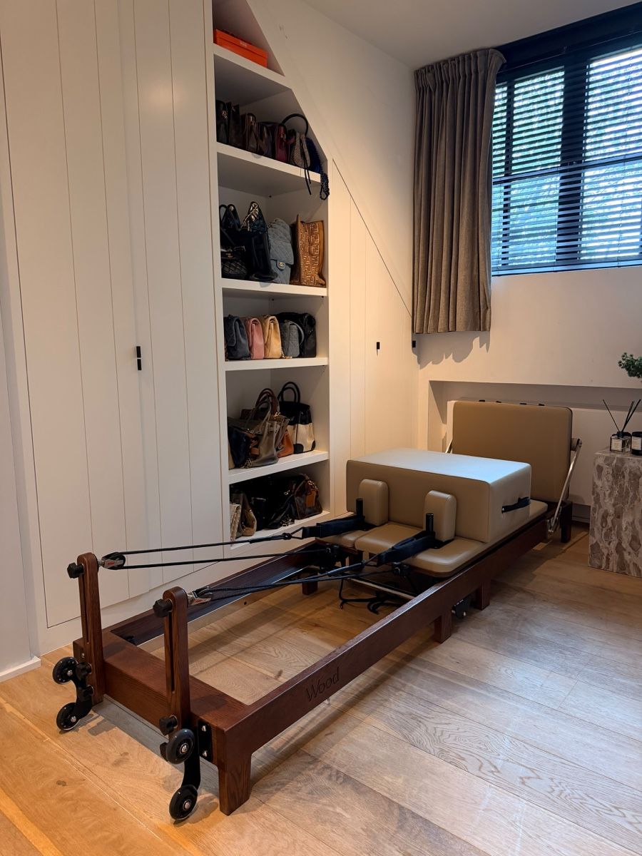 Hometrainer: Reformer Pilates The Walnut Foldable – Gebraucht aus Ostermundigen von Ge.Sp 1