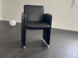 2 Lederstühle 65x60x85