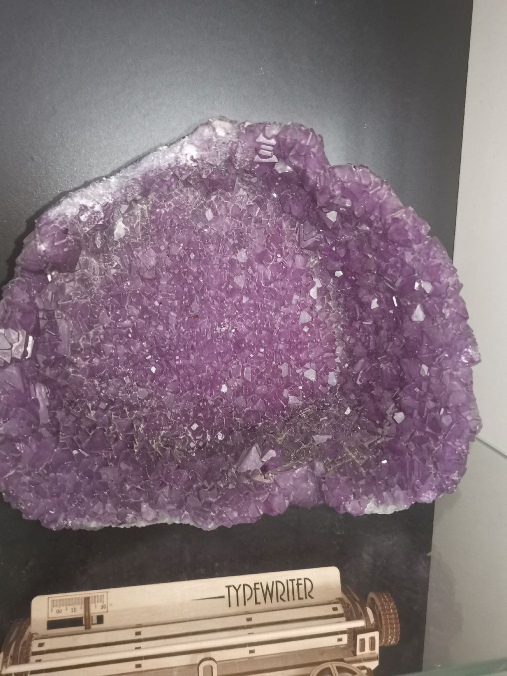Minerali & Pietre curative: Ein grosser Amethist – Nuovo (secondo la descrizione) da Härkingen venduto da imh_v72w