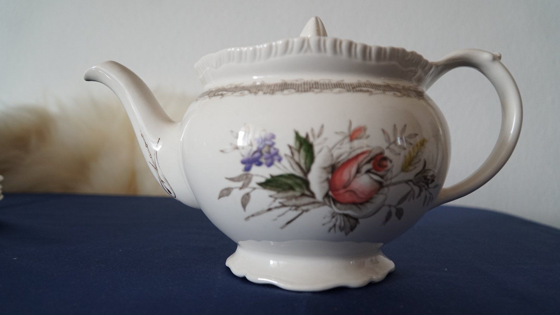 Teekannen: Teekanne Rosedale England – Gebraucht aus Bern von Antikbatik 1