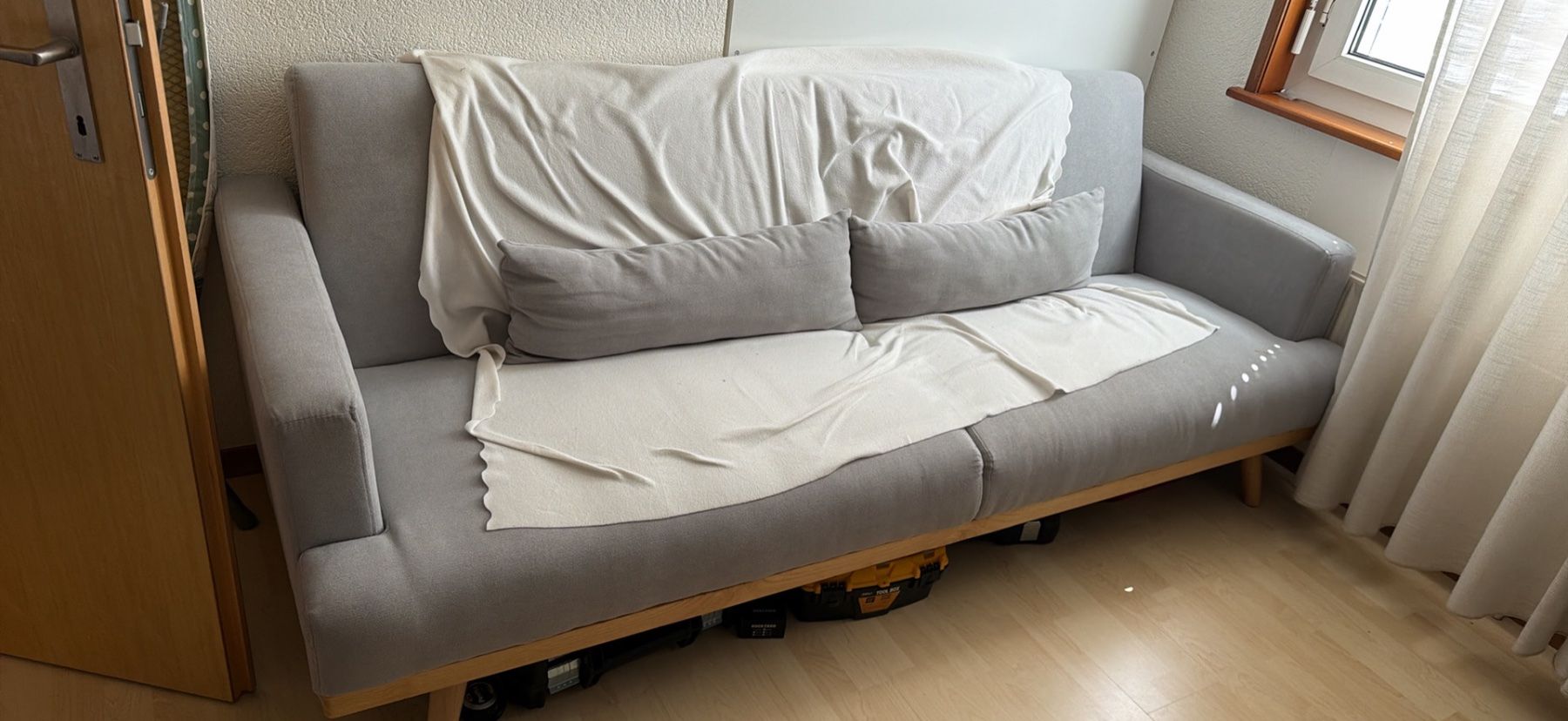 Sofas: Canapé /lit – D'occasion à Le Locle par pri_sqz6 1