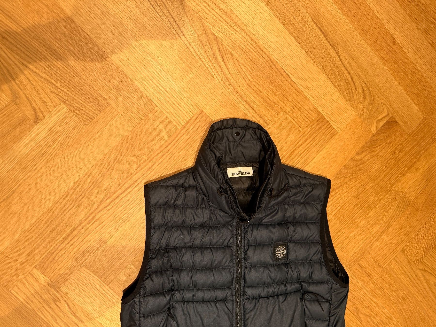 Gilet & Giacche: Stone Island Daunenweste – Usato da Zürich venduto da gre_r2bs 1