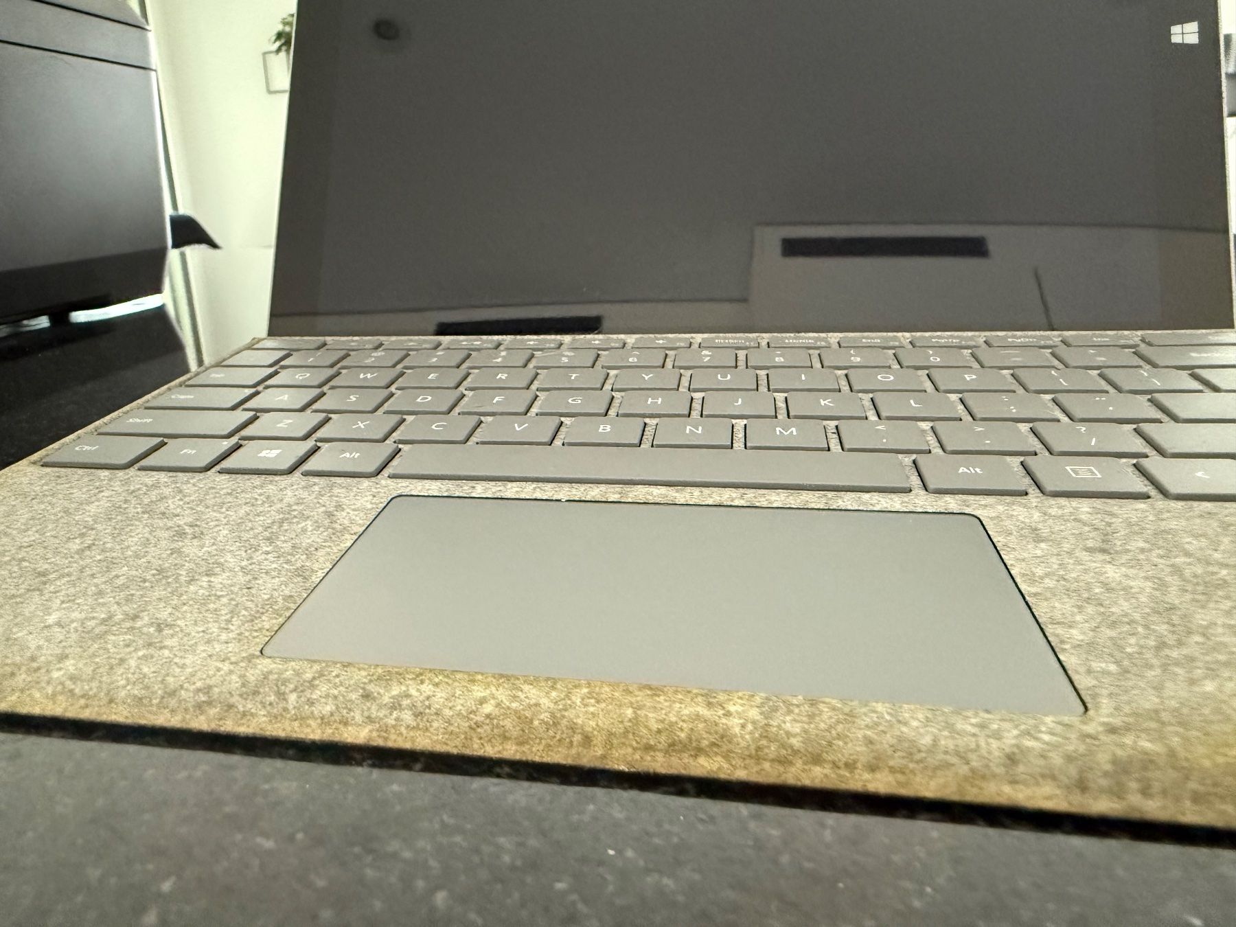 Microsoft Notebook: Microsoft Surface Pro 3 Laptop mit Riss – Usato da Watt venduto da emak9 2
