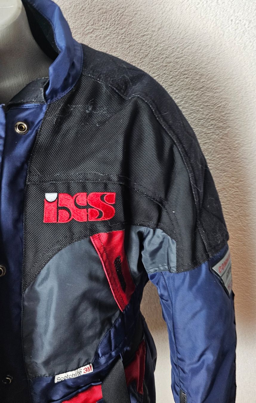 IXS Giacche: IXS Commander Damen Motorrad Jacke DL – Usato da Füllinsdorf venduto da Sunnebliemli7 1
