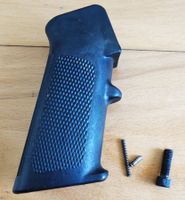 Griff für AR15 / M16 & Co - Inkl. Montagematerial - Schwarz