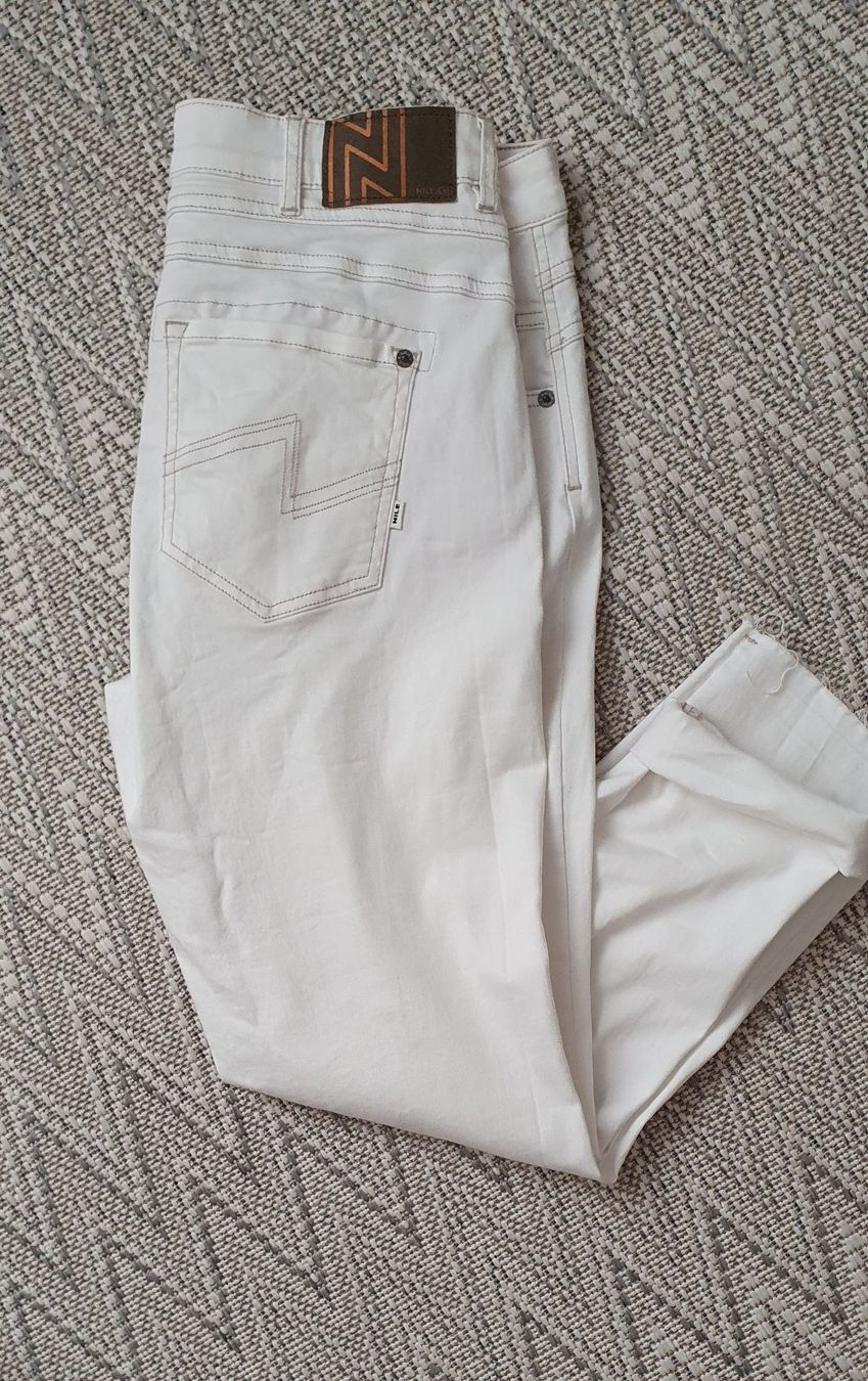 Nile Jeans: NILE jeans grS+,NEU – Nuovo e nell'imballaggio originale da Niederbipp venduto da blu_jw7r