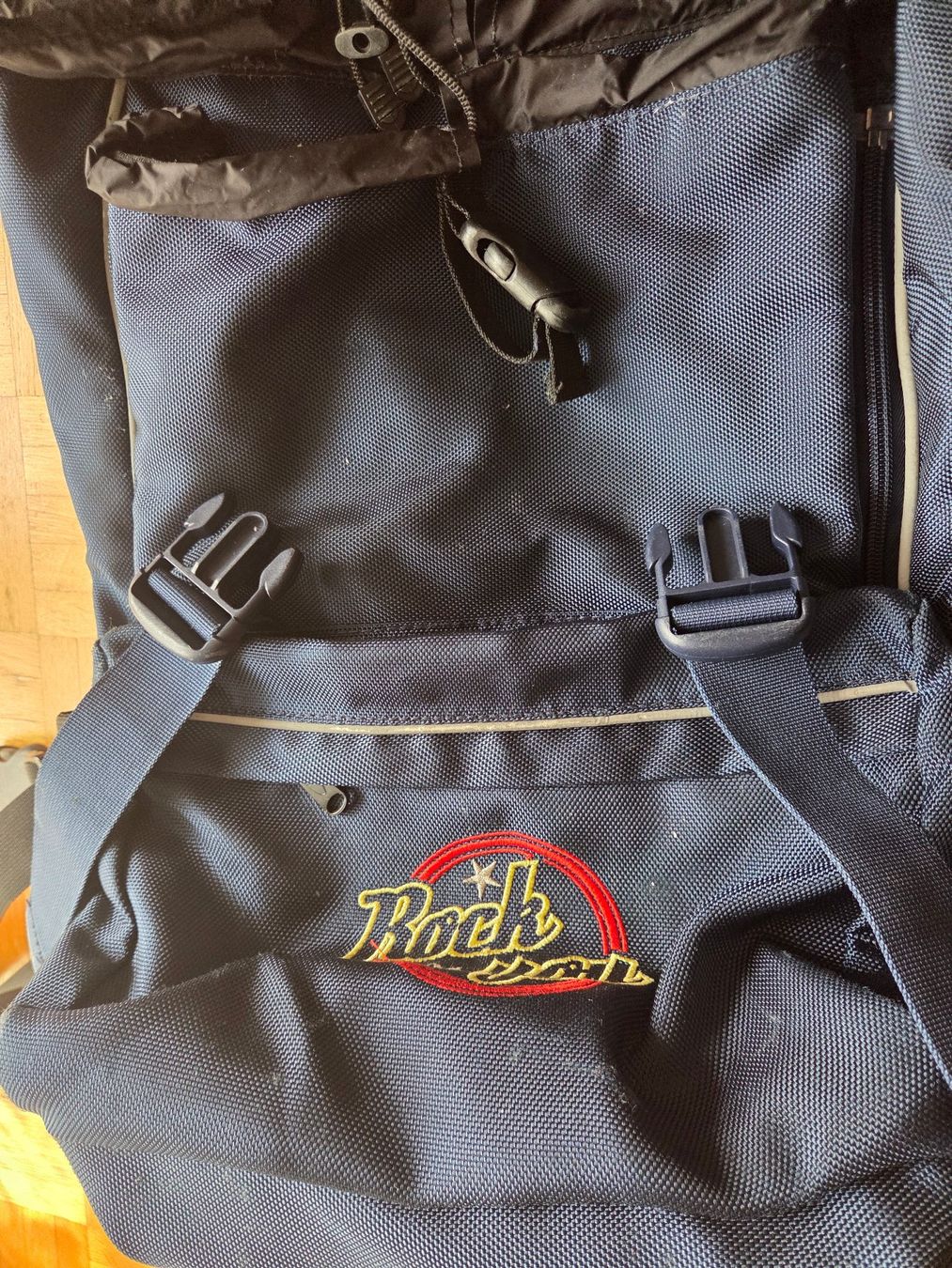 Racoon Zaini: Racoon Schulrucksack – Usato da Basel venduto da grandfamily 4