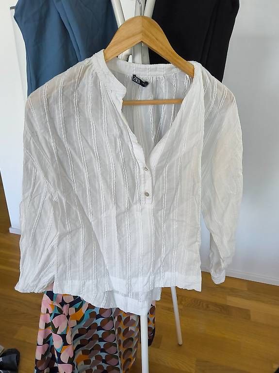 Lots de vêtements: Kleider grösse s – D'occasion à Luzern par cla_2wbh 2