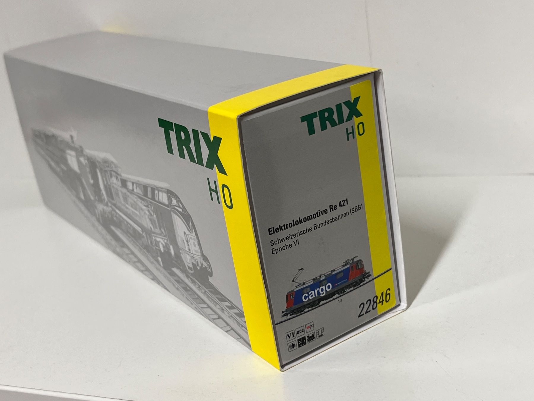 Trix Modellini di ferrovie: TRIX 22846 mfx DCC Sound Re 421 SBB CARGO – Nuovo e nell'imballaggio originale da Neuenhof venduto da ludovicco 2
