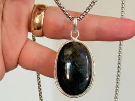 Collier vintage avec pendentif pierre Labradorite