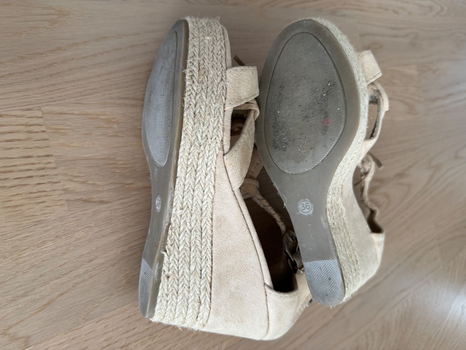 Scarpe da donna: Schōne Damen Schuhe Gr 36 – Usato da Winterthur venduto da Alp9 4