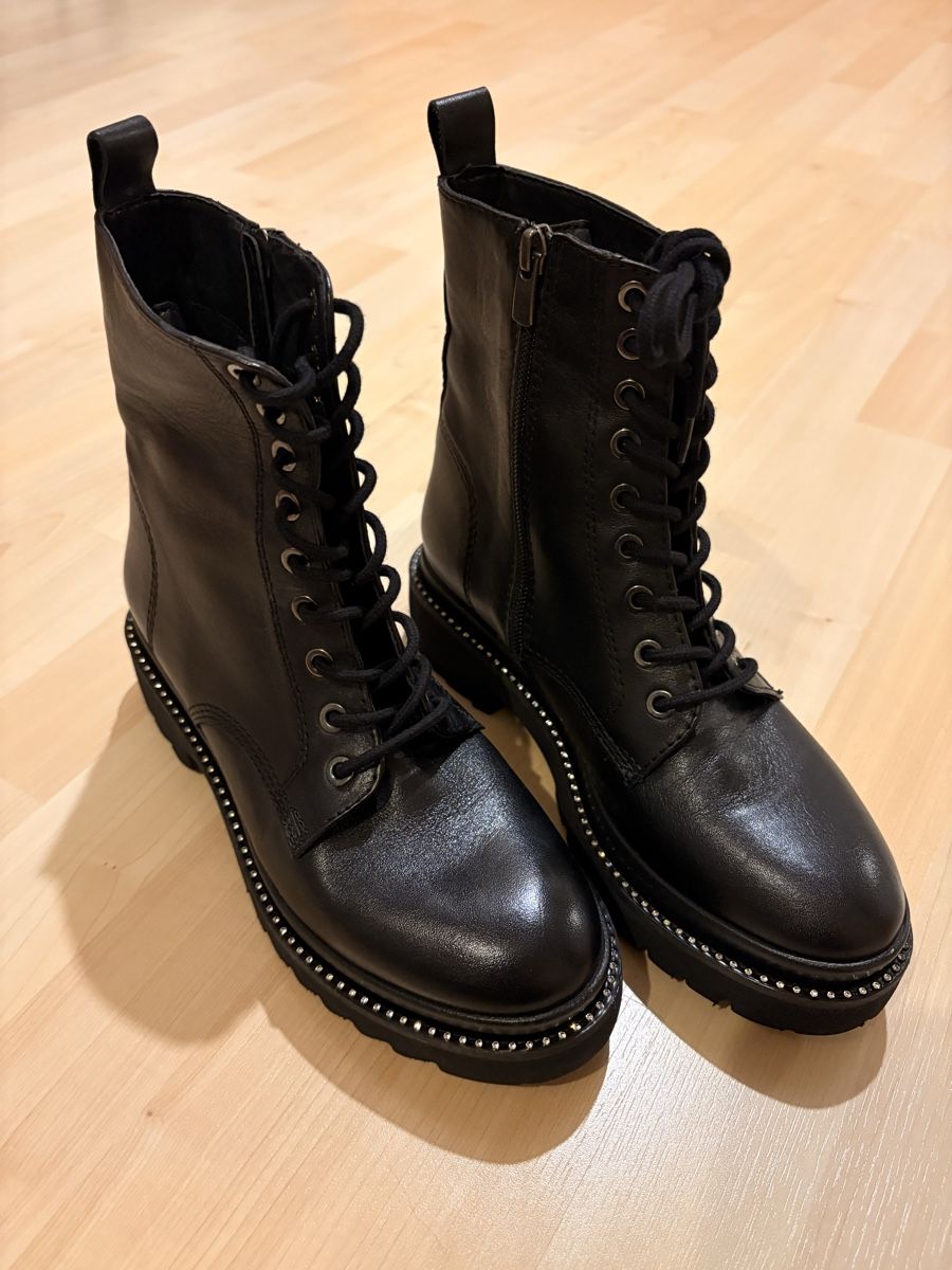 Aldo Damenschuhe: Kunstlederstiefelette – Neu und originalverpackt aus Wiesendangen von lui_9cfx