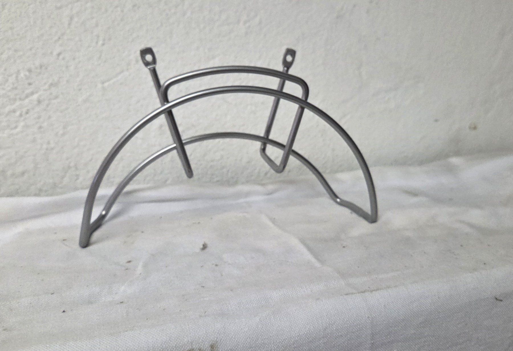 Supporti a parete: Staubsauger Halter Matt/Grau Nr. 29 – Nuovo (secondo la descrizione) da Niederbipp venduto da Trude04 1