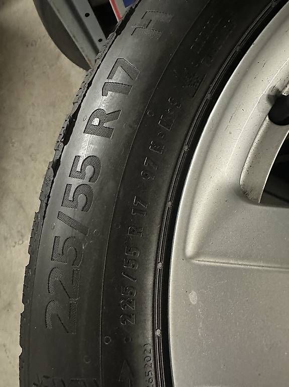 Pneumatici & Ruote complete: Audi A6 Quattro Räder – Usato da Kreuzlingen venduto da Stefi6 1