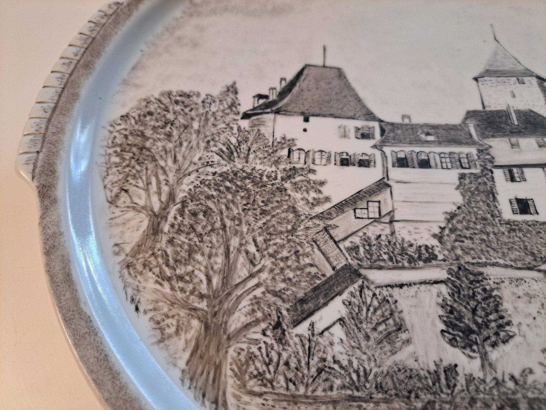 Servierplatten: Handbemalte Servierplatte Schloss Trachselwald,  1952! – Gebraucht aus Spiez von Pistach99 4