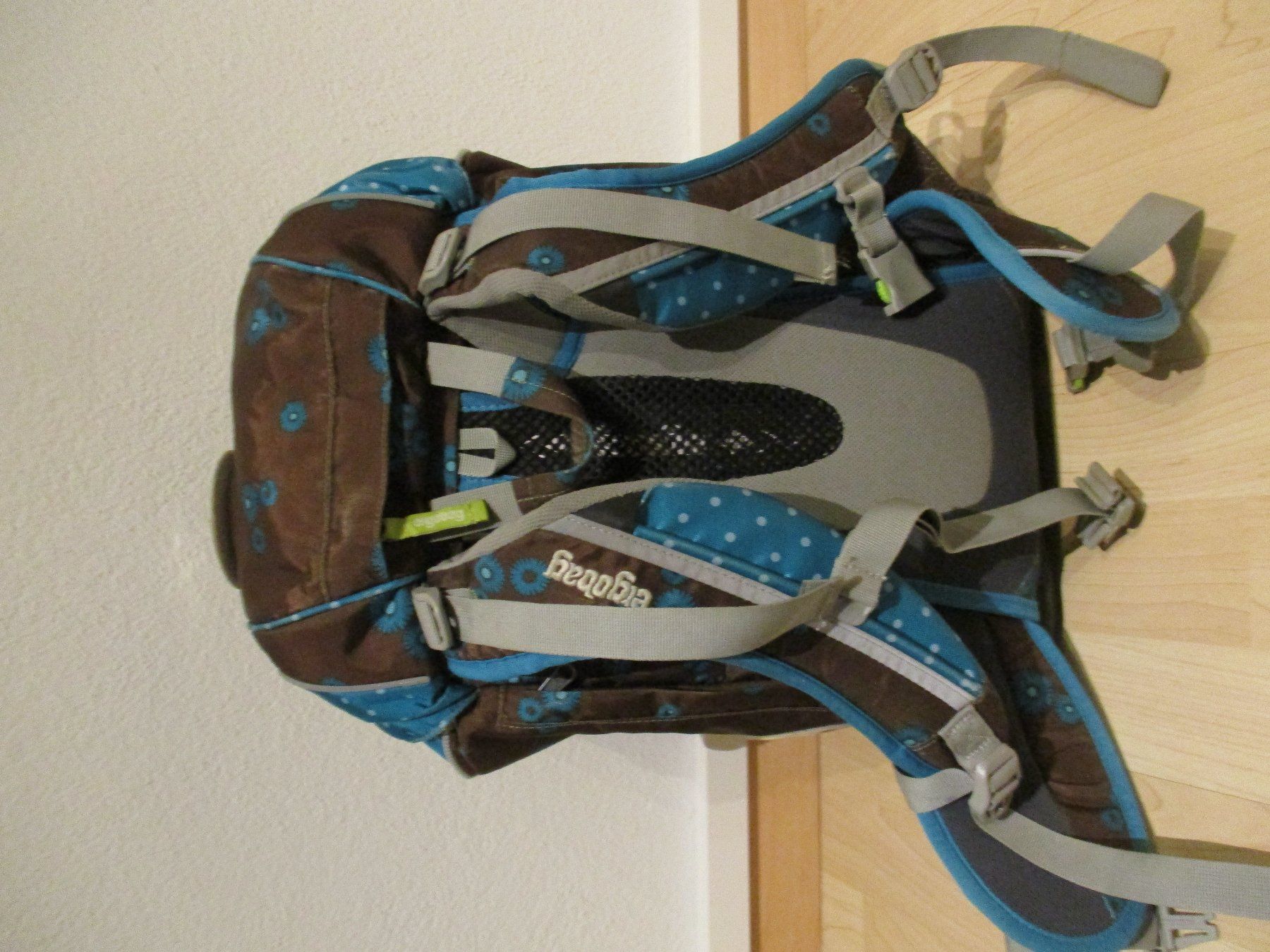 Ergobag Sacs & sacs à dos: Schulthek mit Katzen von Ergobag – D'occasion à reitnau par Vuelta 3