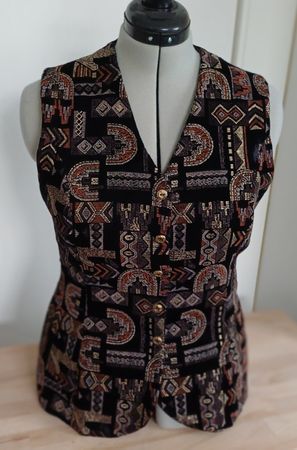 Festliches Damengilet aus Brokat- und Samtstoff Gr.21/22