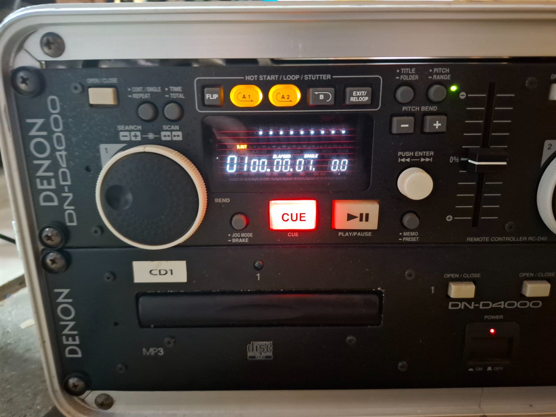 Lettore multimediale & Streamer: Denon DN-D4000 Double Lecteur CD/MP3 en flightcase – Usato da La Tour-de-Trême venduto da vin_9fk2