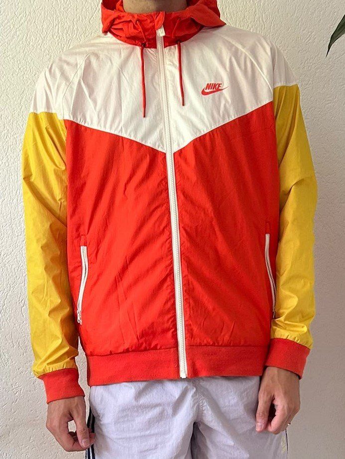 Nike Jacken: Nike Windjacke – Gebraucht aus Zürich von thibvd 1