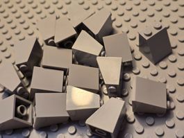 LEGO 8x  Dachstein 2x2x2 (3678) hellgrau