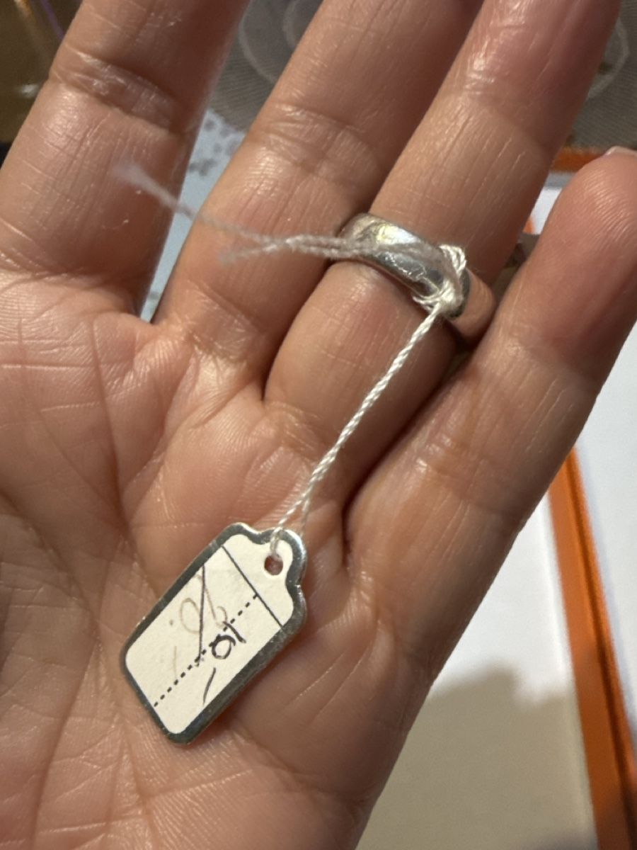 Anelli: Bague blanche céramique – Usato da Lausanne venduto da Tounitz 1