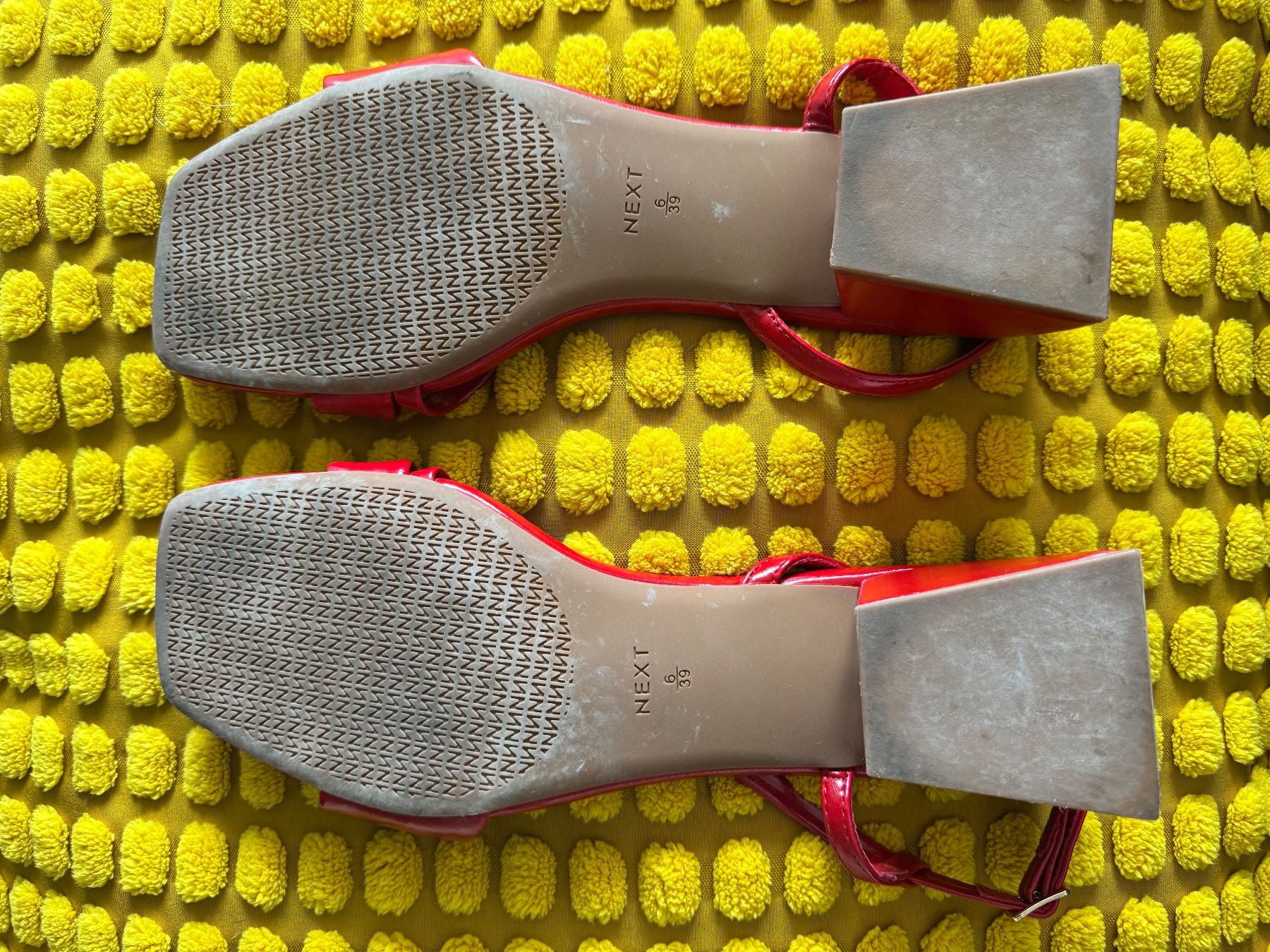 Next Damenschuhe: NEXT Red Heel Sandals size 39 – Gebraucht aus Zürich von gosia_z 2