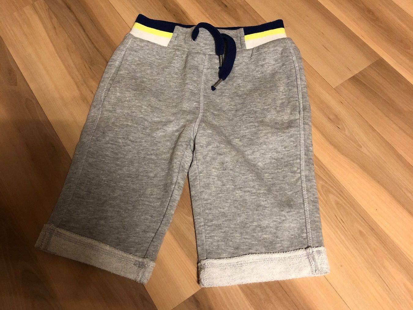 Pantaloni: Shorts Grösse 110 – Usato da Vilters venduto da san_2t9g