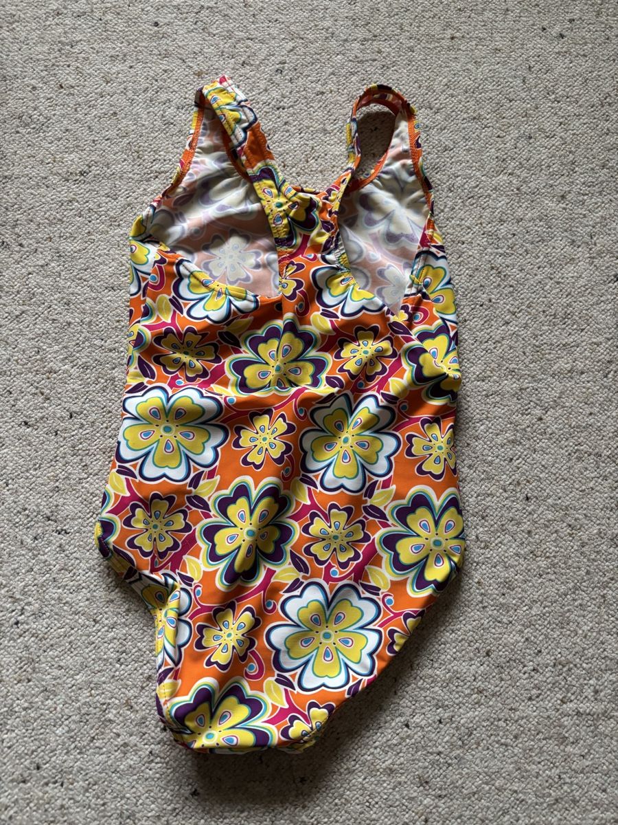 Maillots de bain: Badeanzug mit Blumenmuster – D'occasion à Bellach par Legdance 1