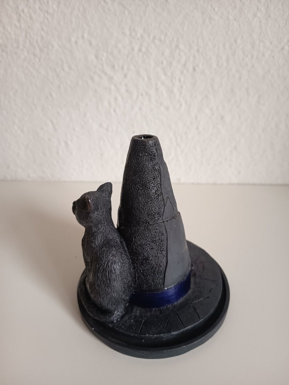 Sculture & Statue: Räucher-Gefäss-Schwarze Katze auf Hexenhut – Usato da Rümlang venduto da Cat-Judy 3