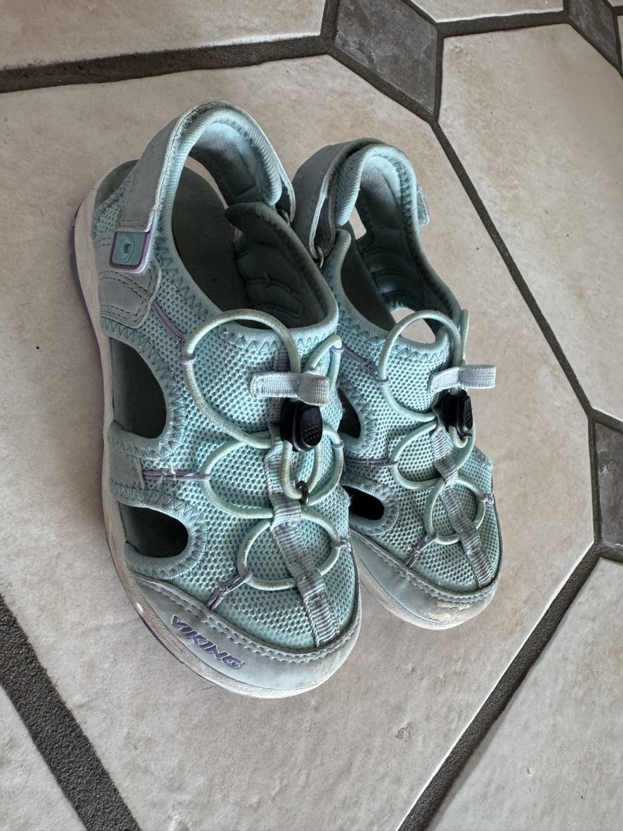 Viking Schuhe für Jungen: Viking size 31 – Gebraucht aus Blonay von art_7f87