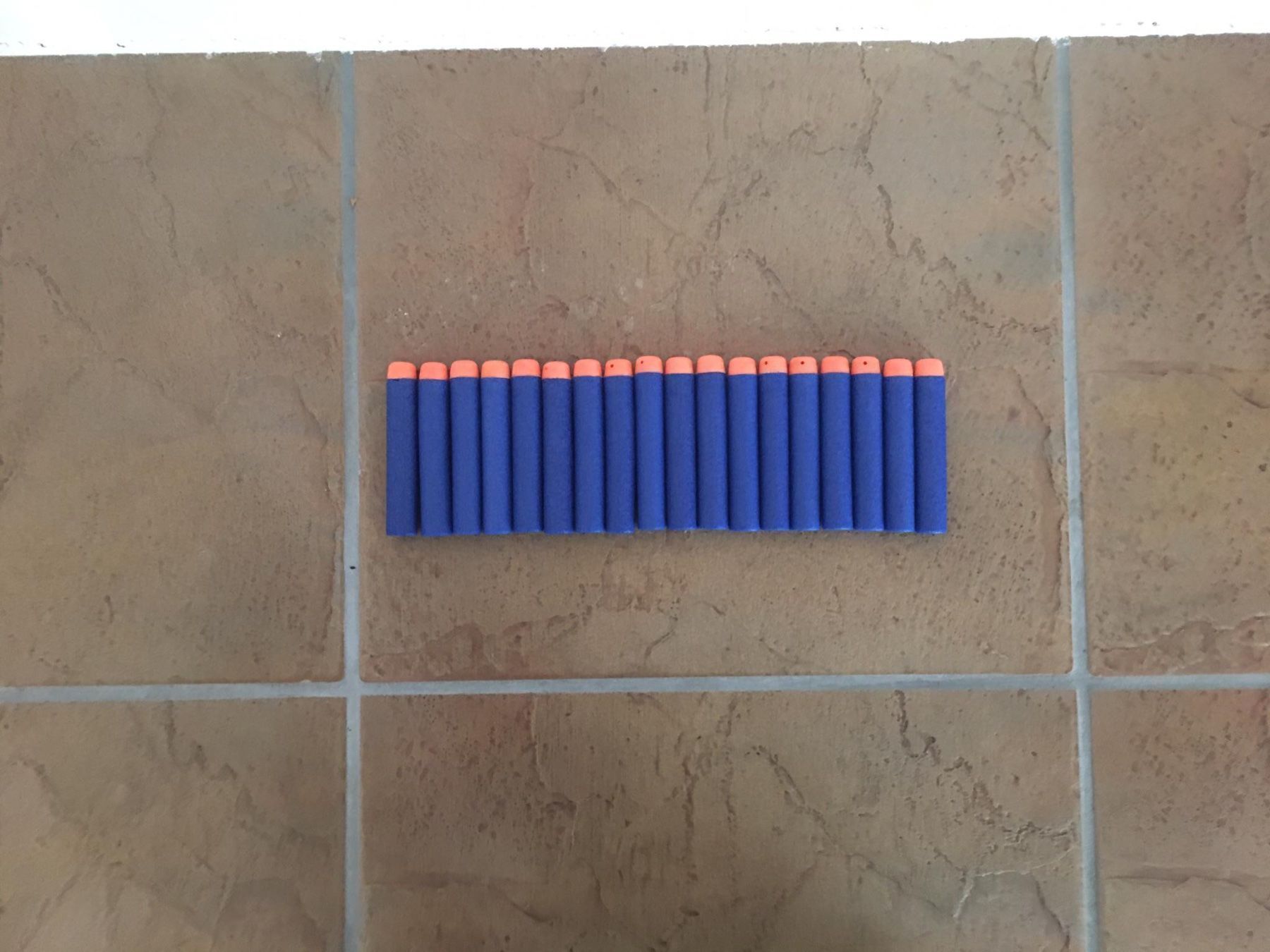 Nerf Giocattoli: ORIGINAL NERF / CUSTOMIZED – Usato da Oberentfelden venduto da May03 6